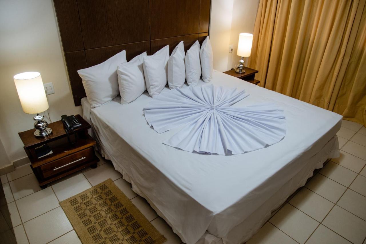Imperador Palace Hotel Franca Extérieur photo