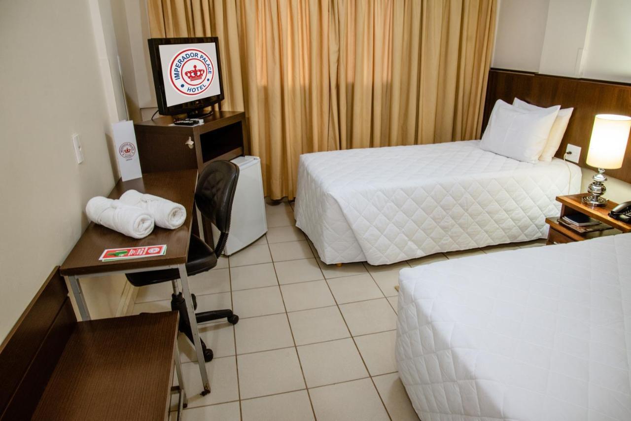 Imperador Palace Hotel Franca Extérieur photo