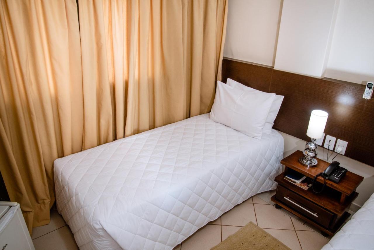 Imperador Palace Hotel Franca Extérieur photo
